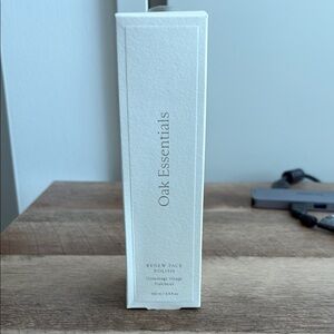 Essentials Cream Cleanser & Exfoliant Skincare